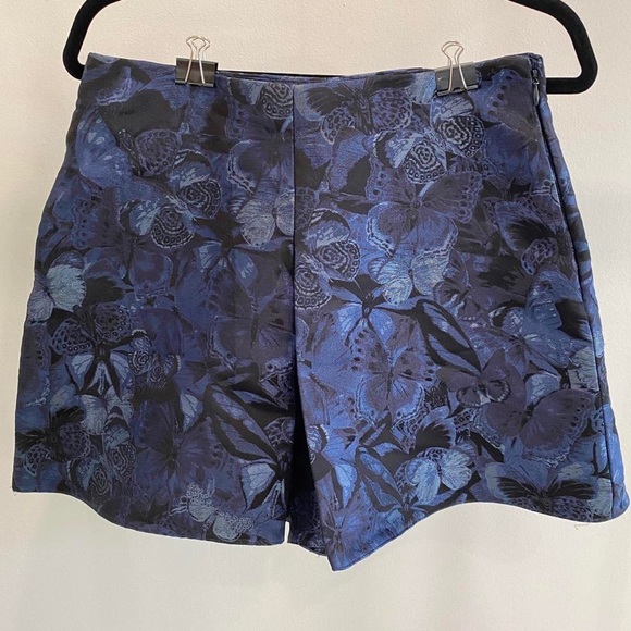 Valentino mini skort - Picture 1 of 4